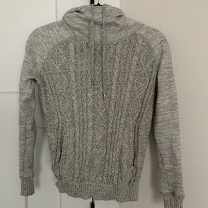 Grey Sweatshirt